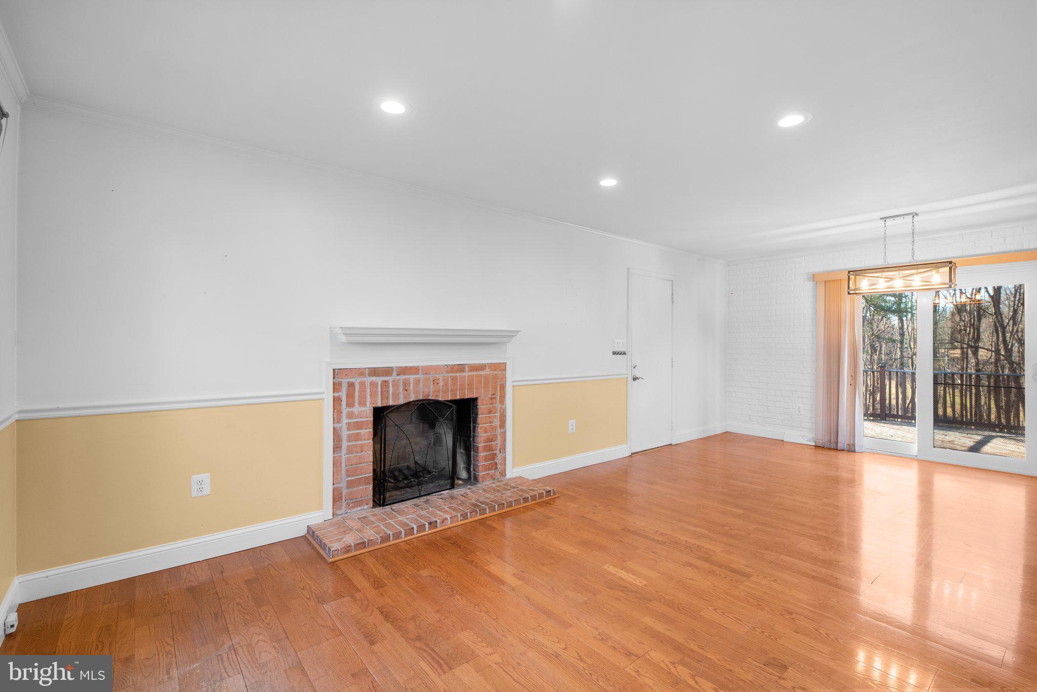 5390 View Point COURT