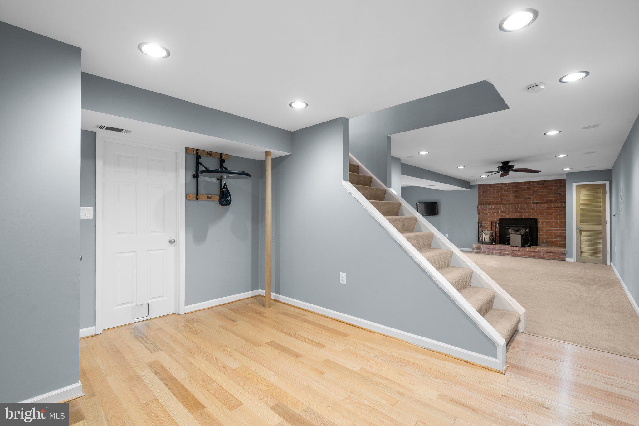 5390 View Point COURT