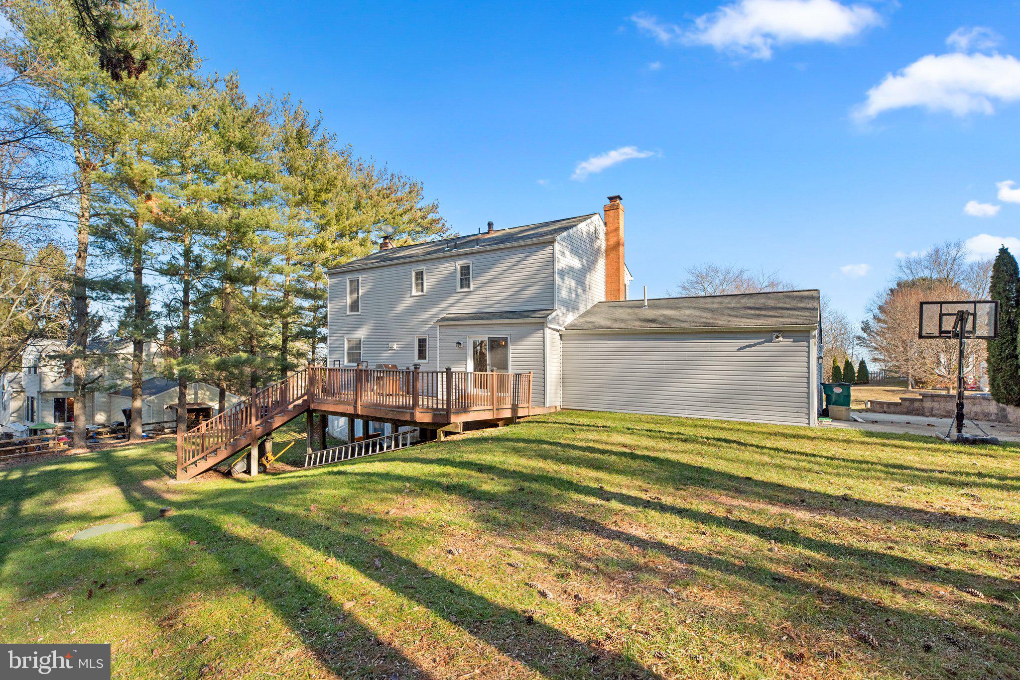 5390 View Point COURT