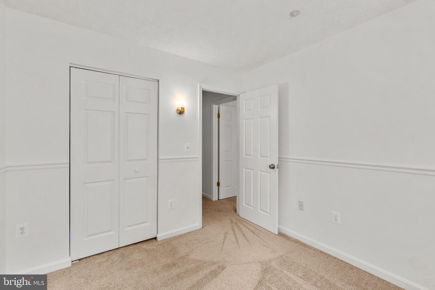 770 Medinah Cir