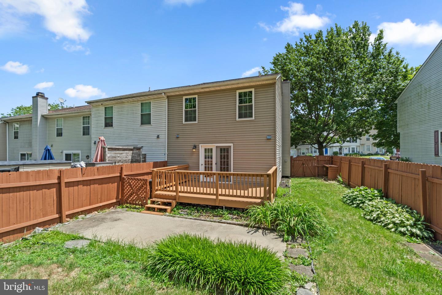 770 Medinah Cir