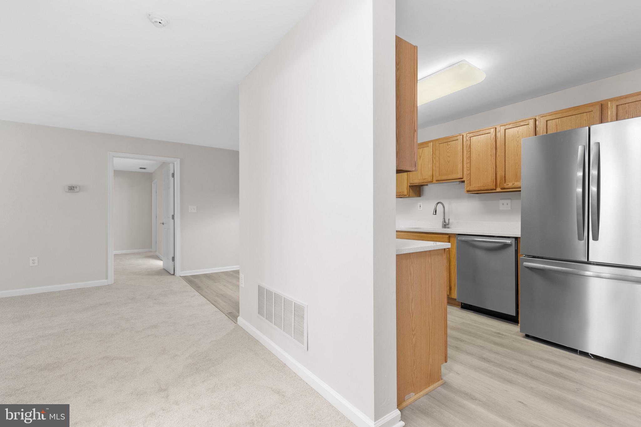 6504 Ridenour Way E #2c