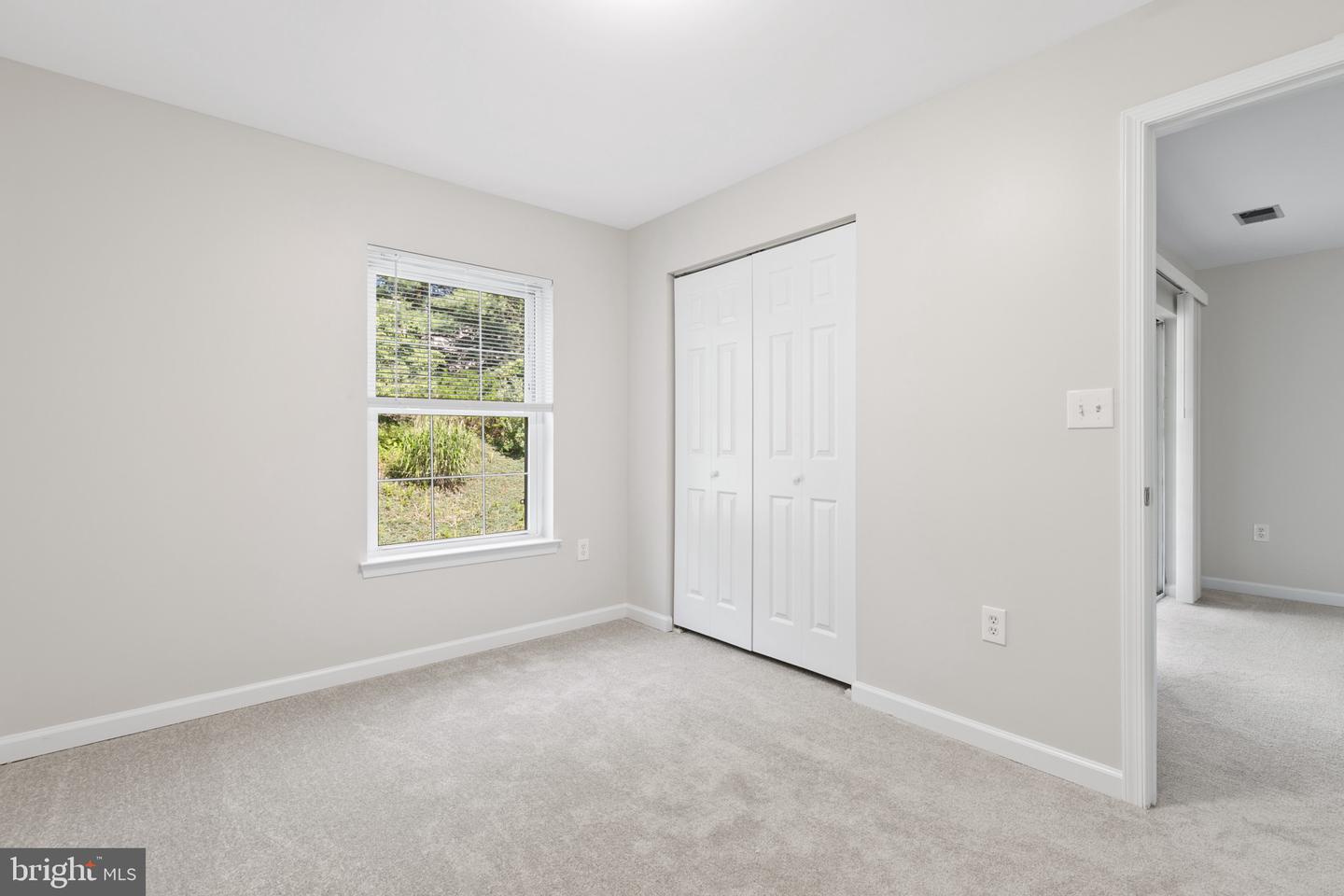 6504 Ridenour Way E #2c