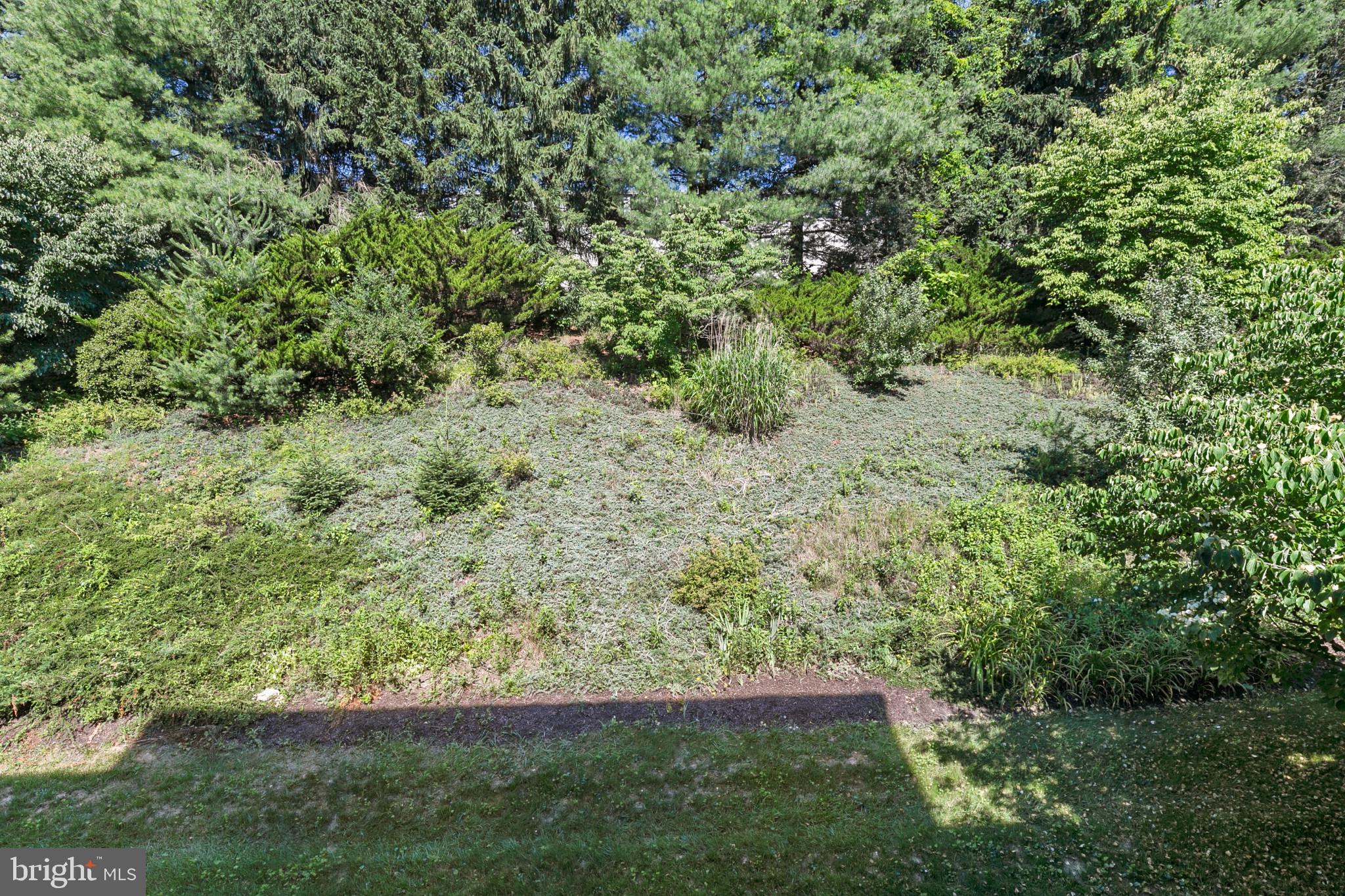 6504 Ridenour Way E #2c