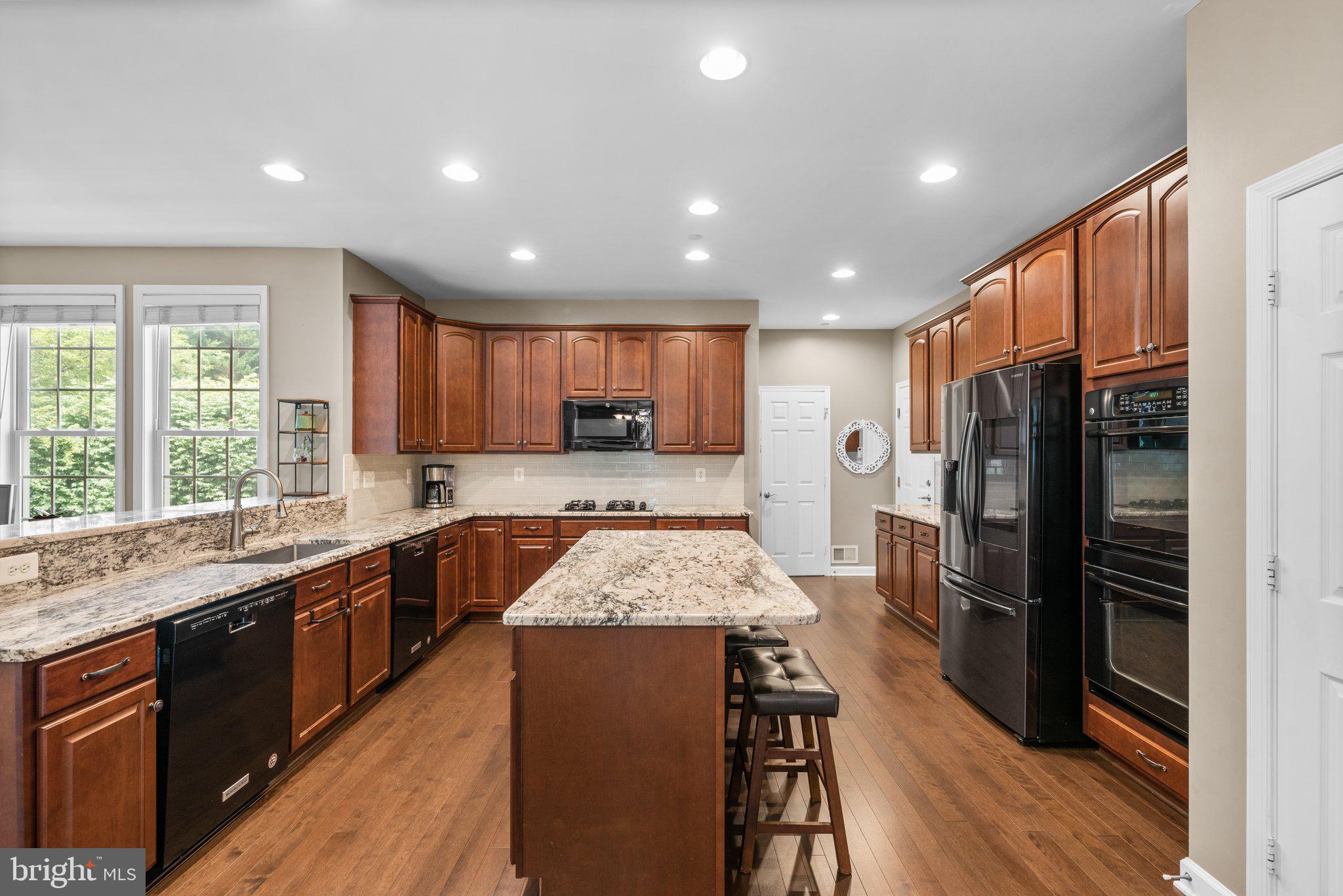 2509 Kings Forest Trl