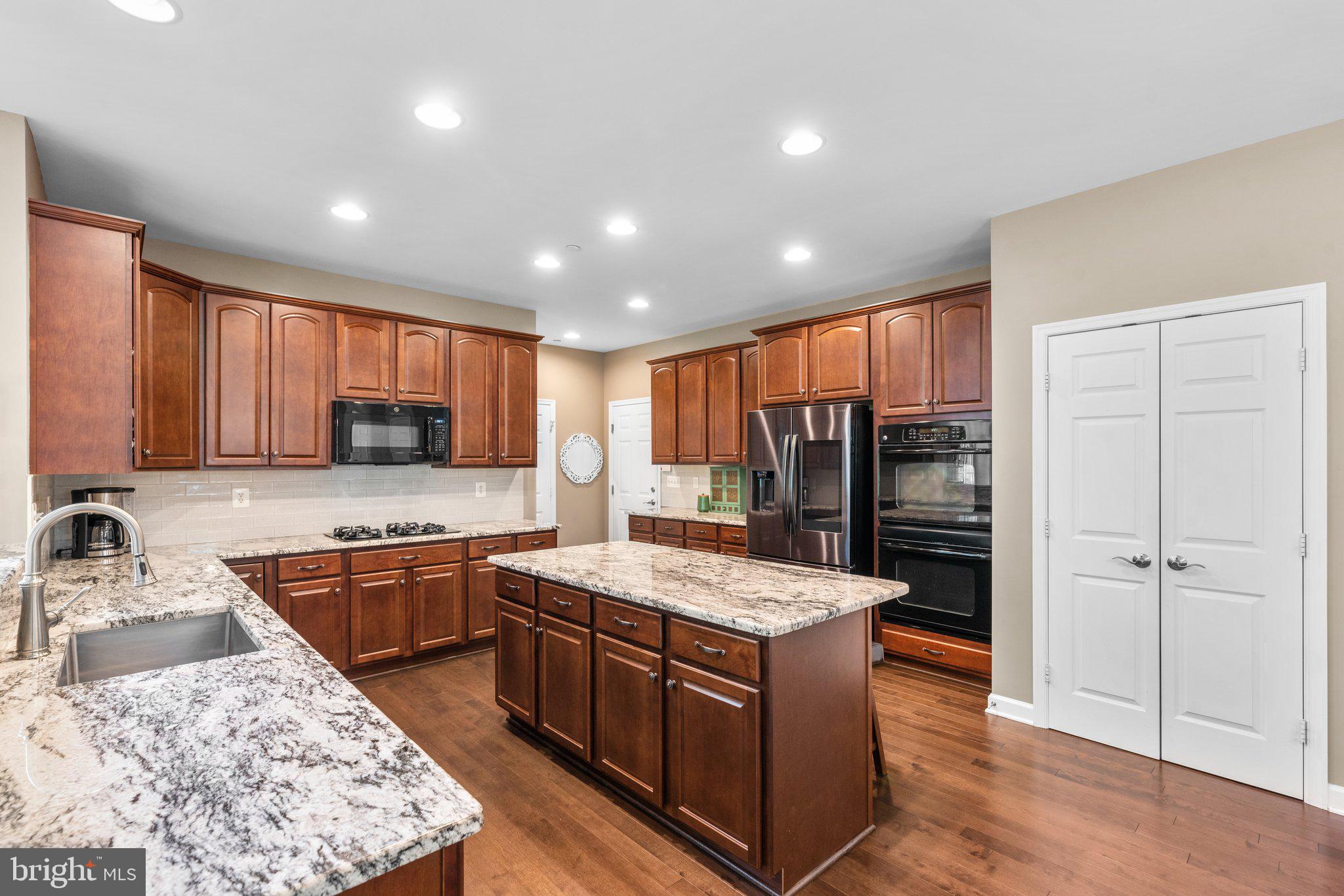 2509 Kings Forest Trl