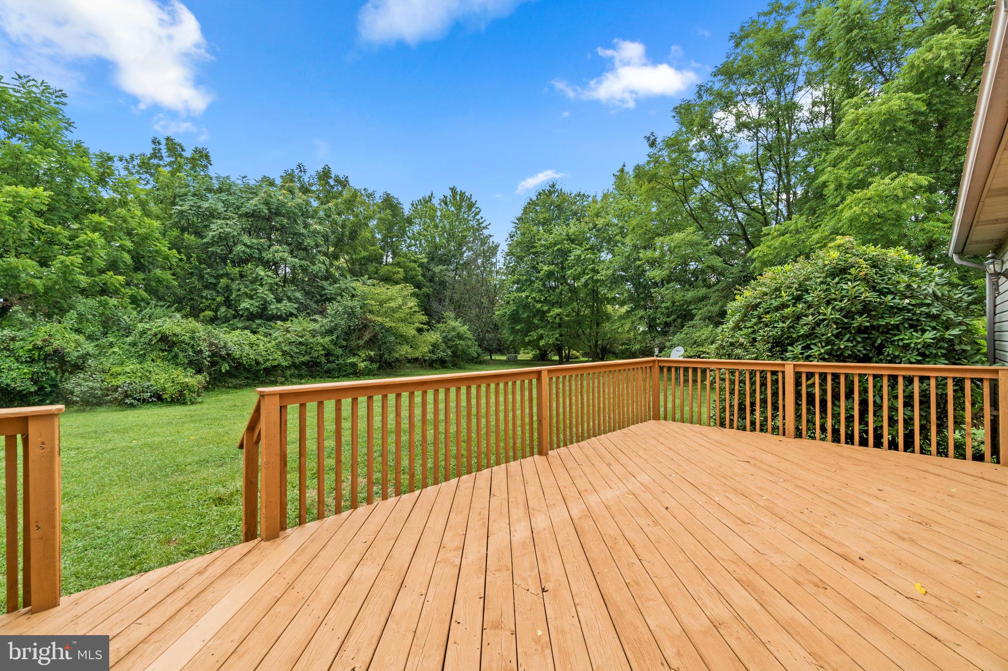 1282 Humbert Schoolhouse Rd