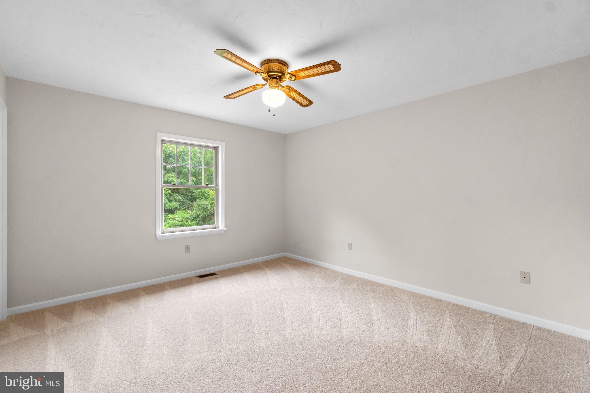 1282 Humbert Schoolhouse Rd