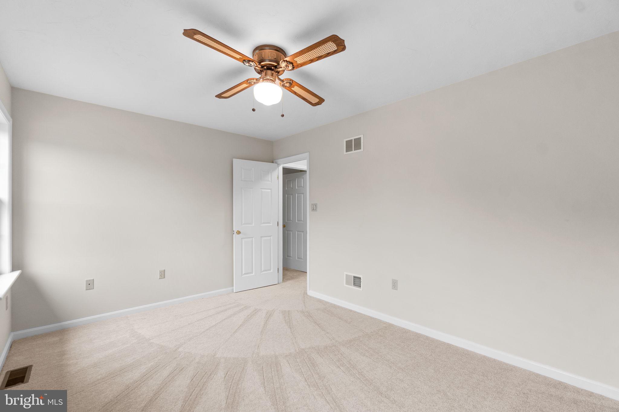 1282 Humbert Schoolhouse Rd