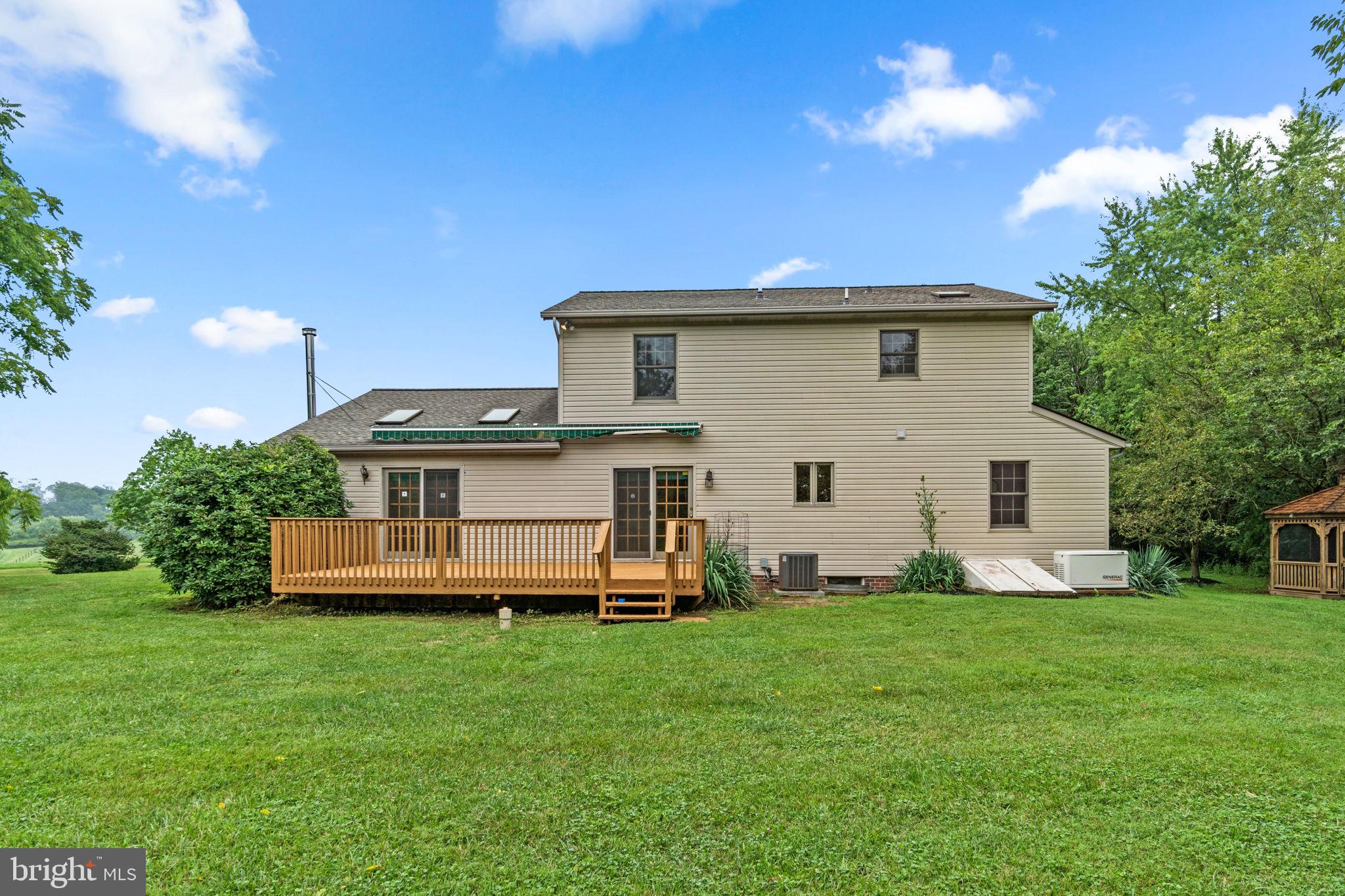 1282 Humbert Schoolhouse Rd