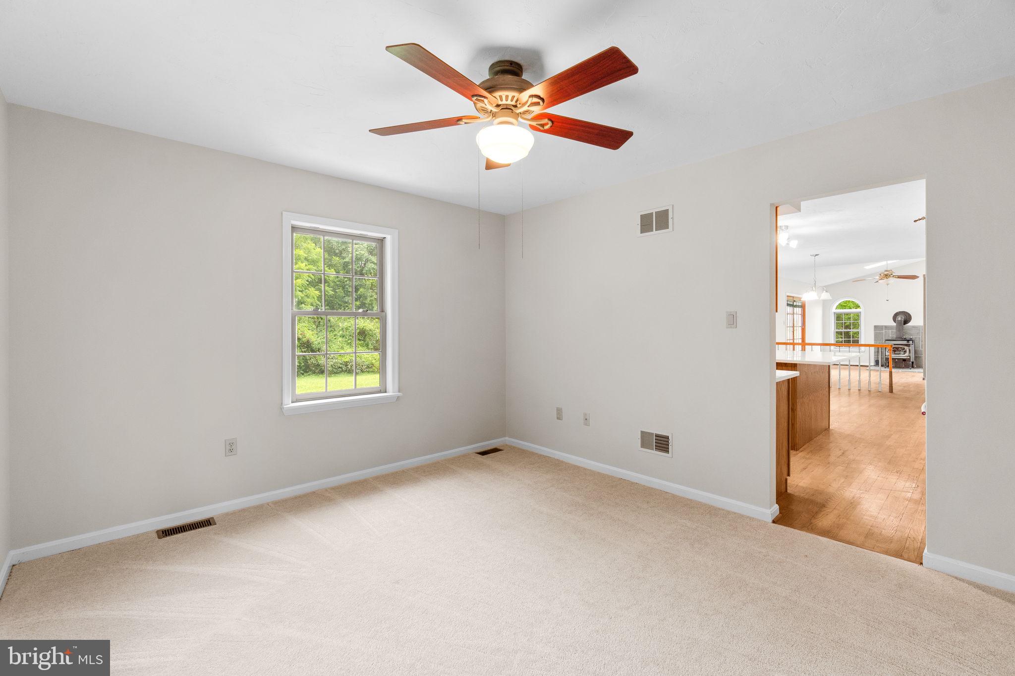 1282 Humbert Schoolhouse Rd