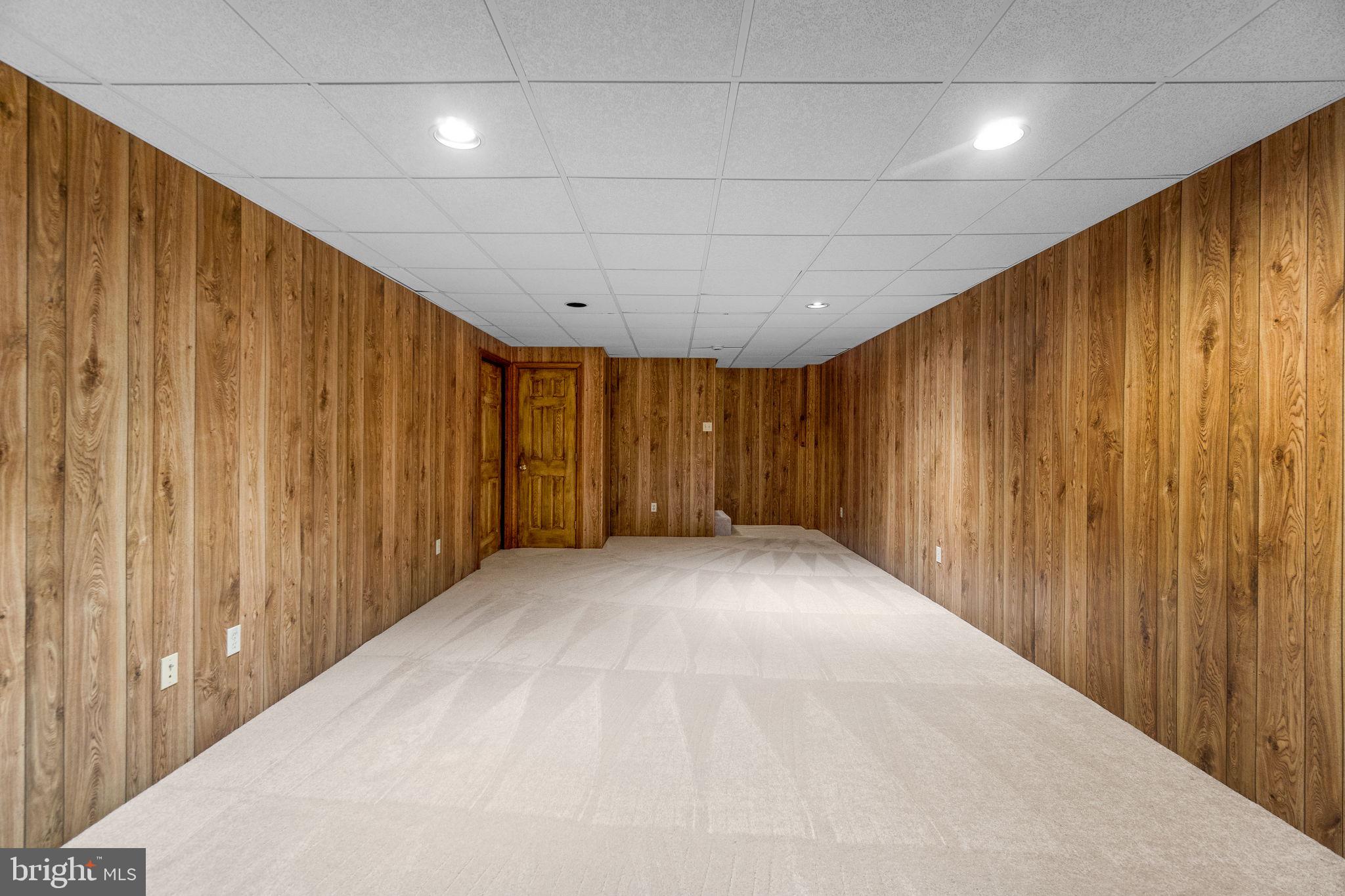 1282 Humbert Schoolhouse Rd