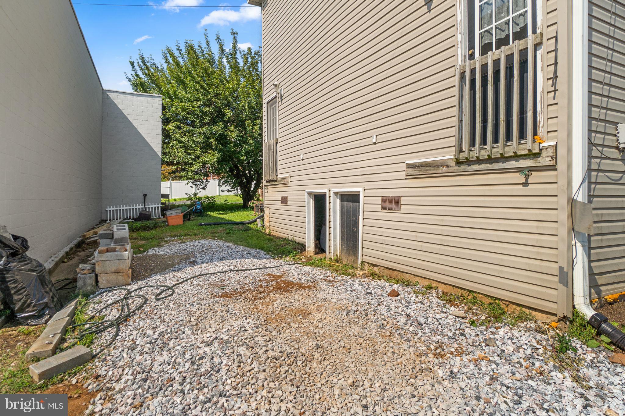 35 & 37 Liberty Street