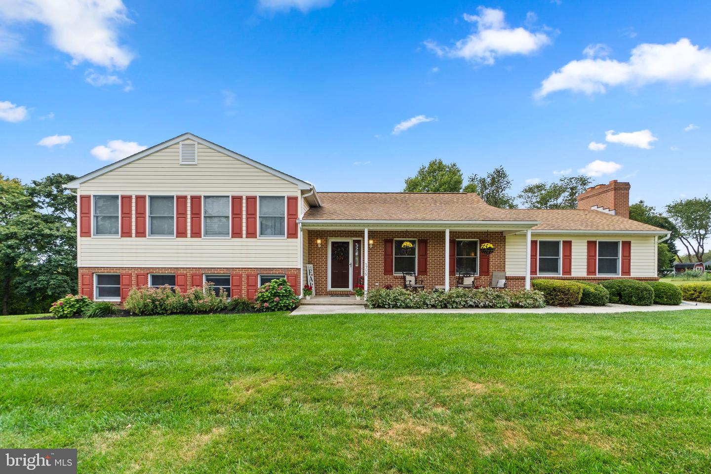 1715 Deer Park Rd