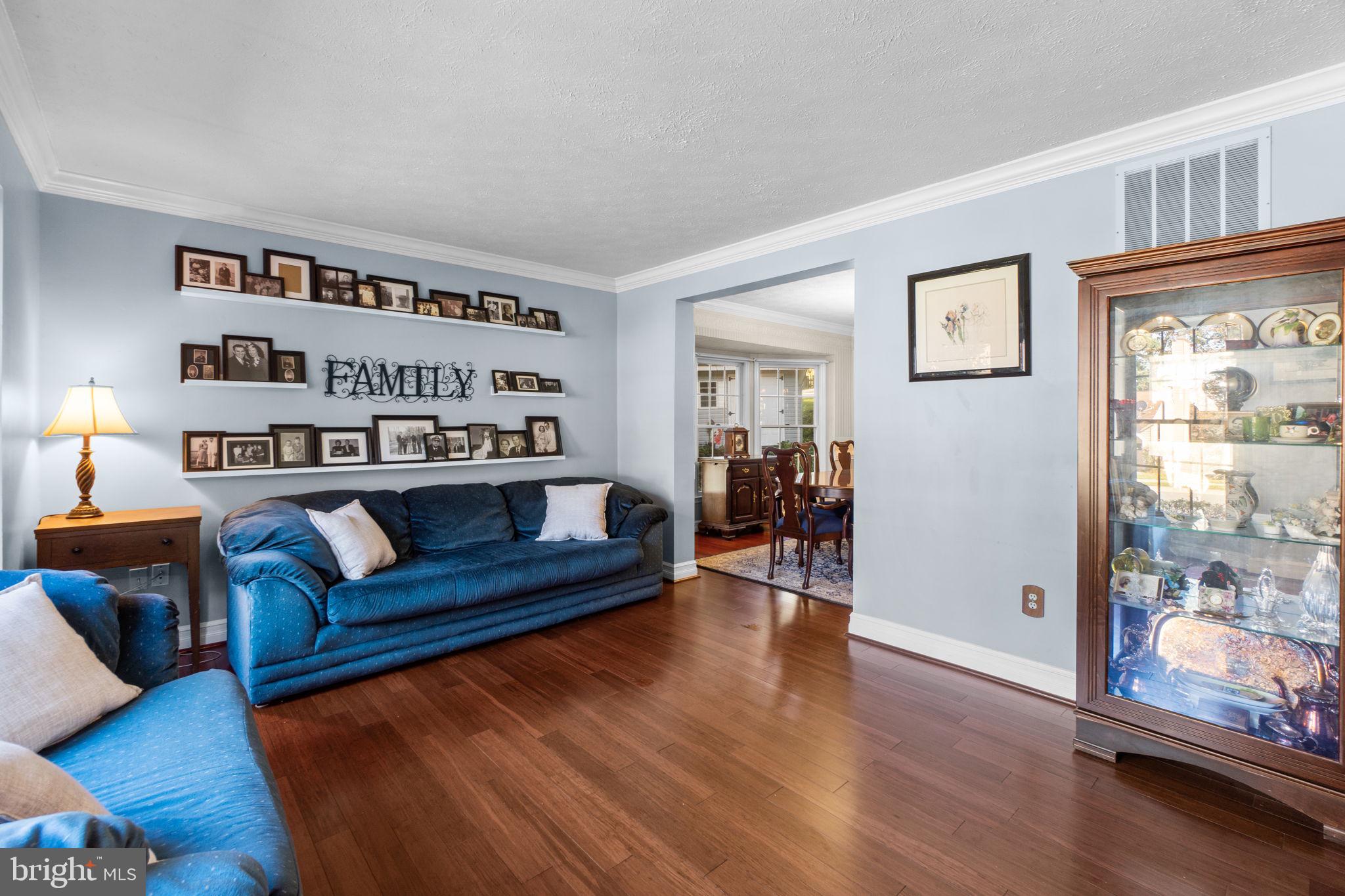 1695 King Richard Rd