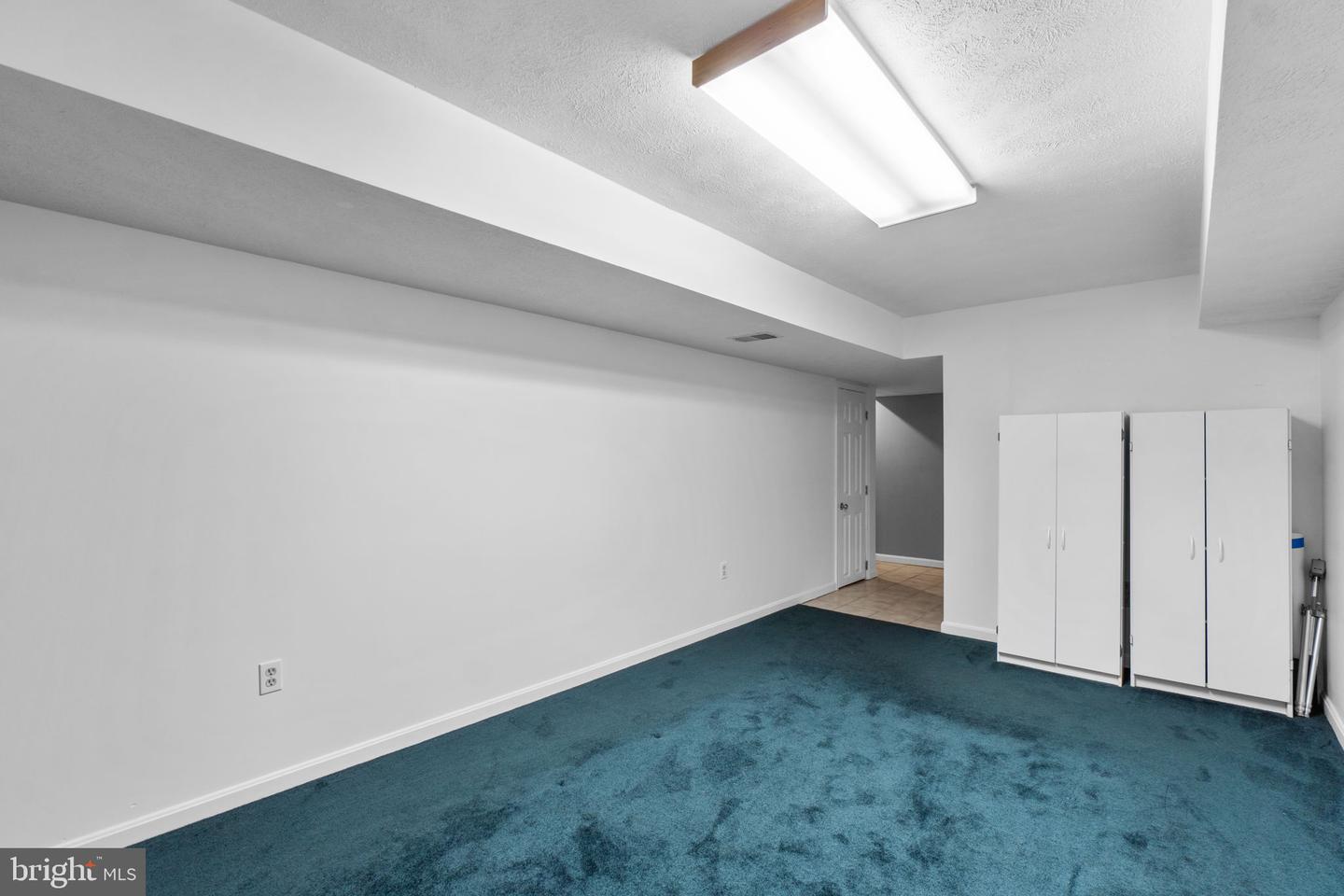 1695 King Richard Rd