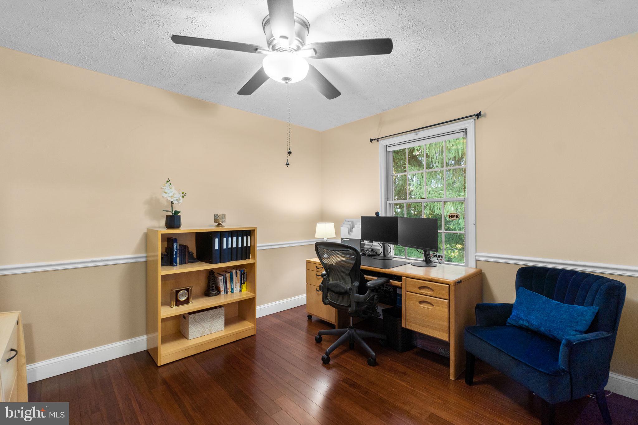 1695 King Richard Rd