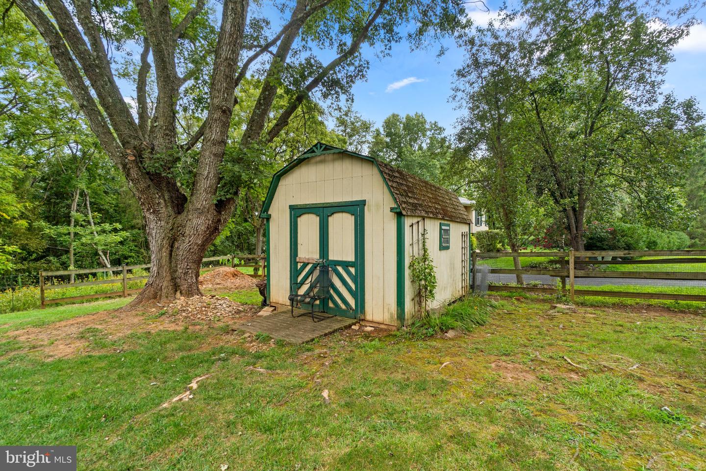 616 Falmouth Ct