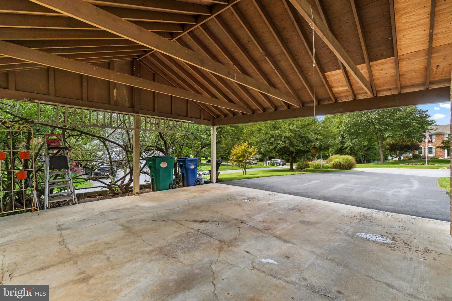 616 Falmouth Ct