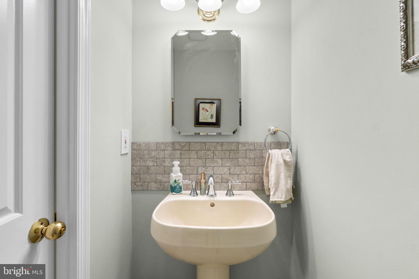 616 Falmouth Ct