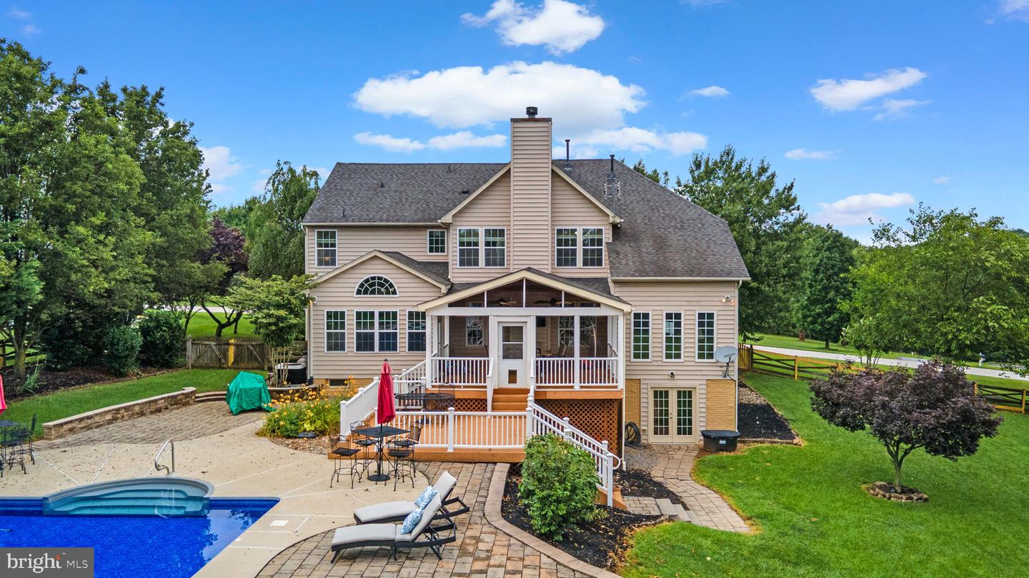 609 Corsair Ct