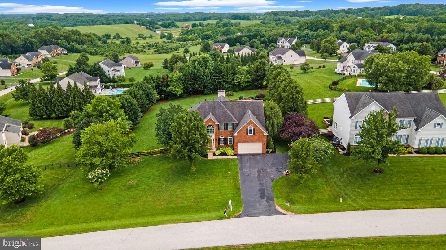 609 Corsair Ct