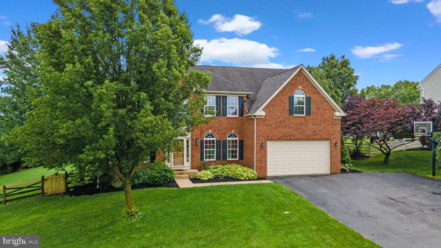 609 Corsair Ct
