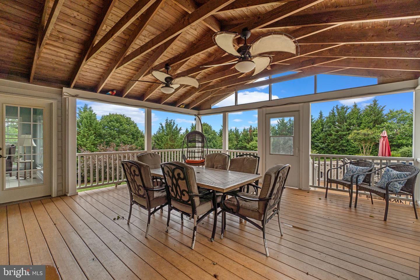 609 Corsair Ct
