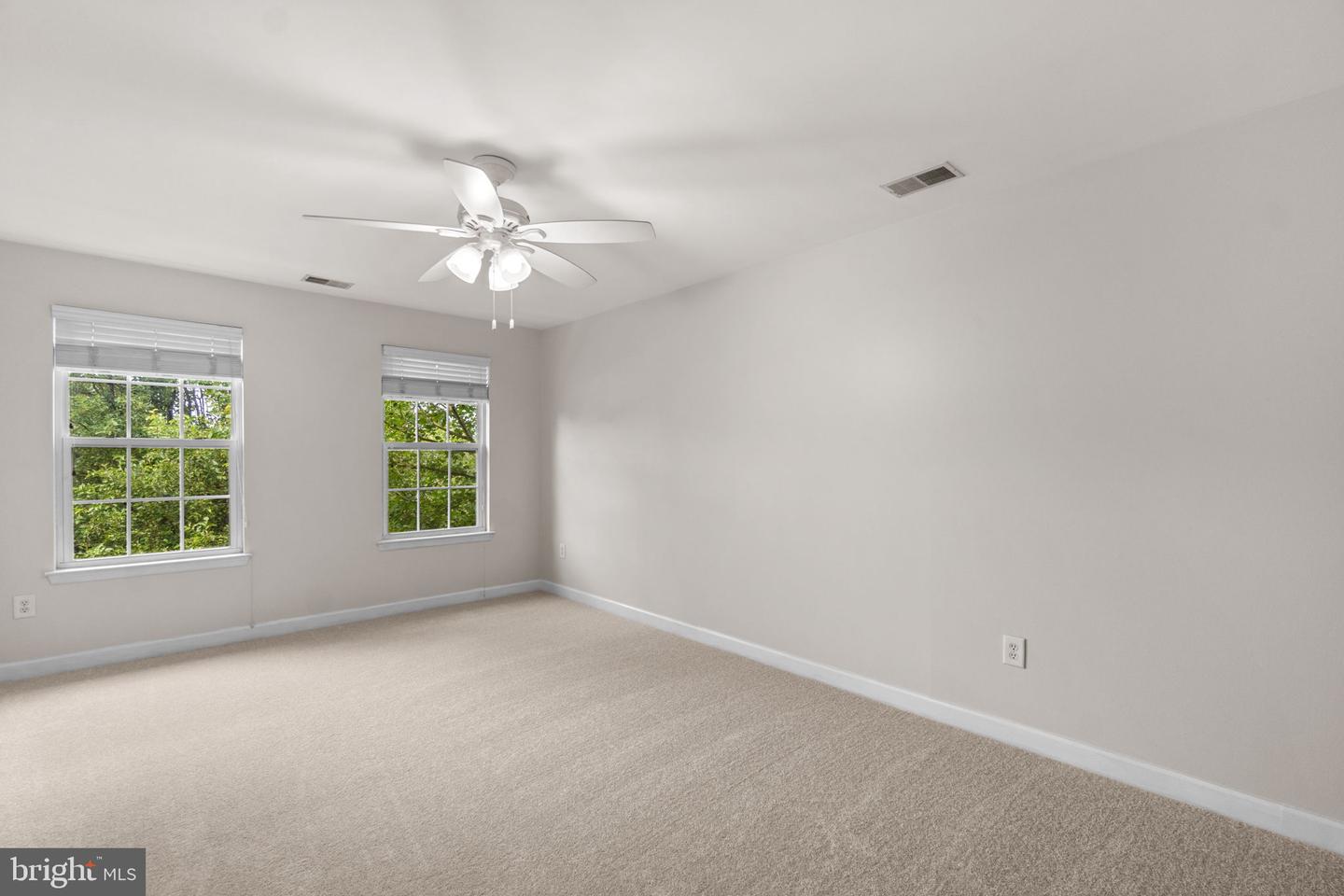 609 Corsair Ct