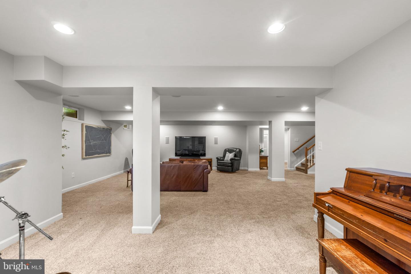 609 Corsair Ct