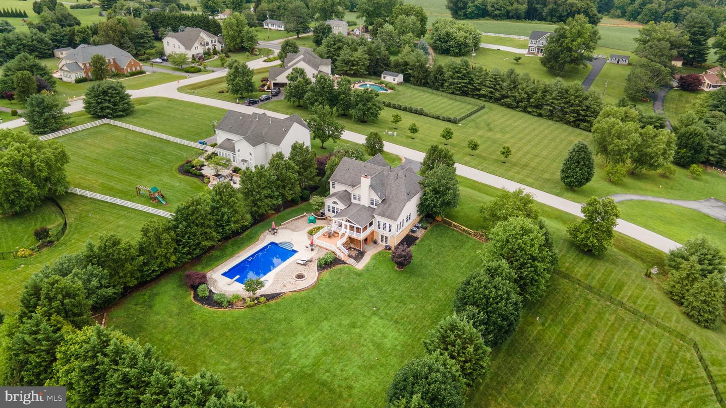 609 Corsair Ct