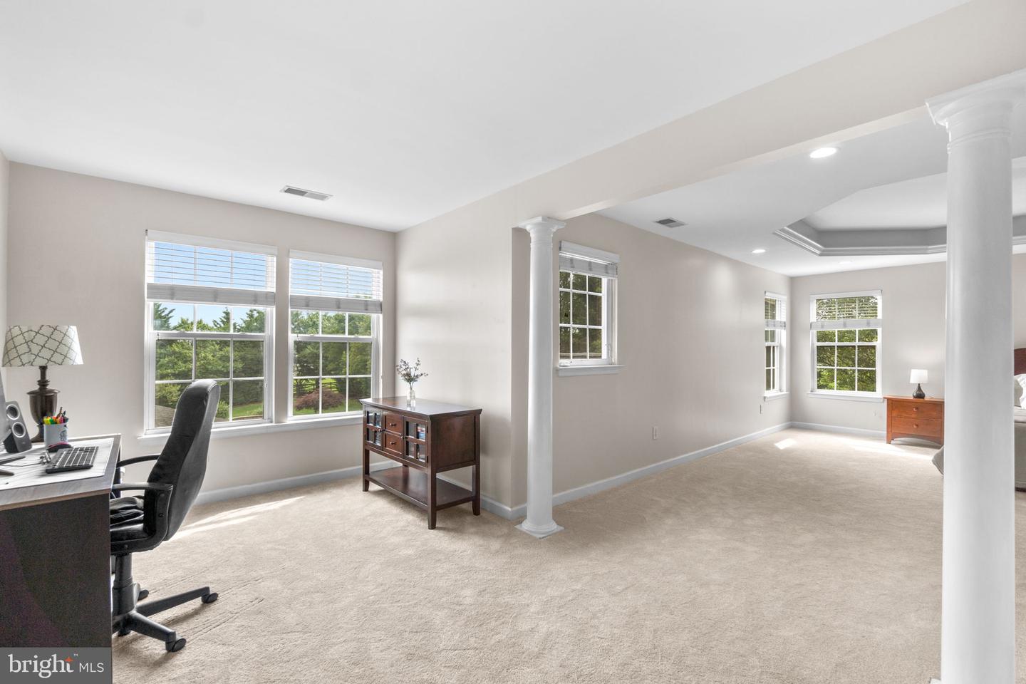 609 Corsair Ct