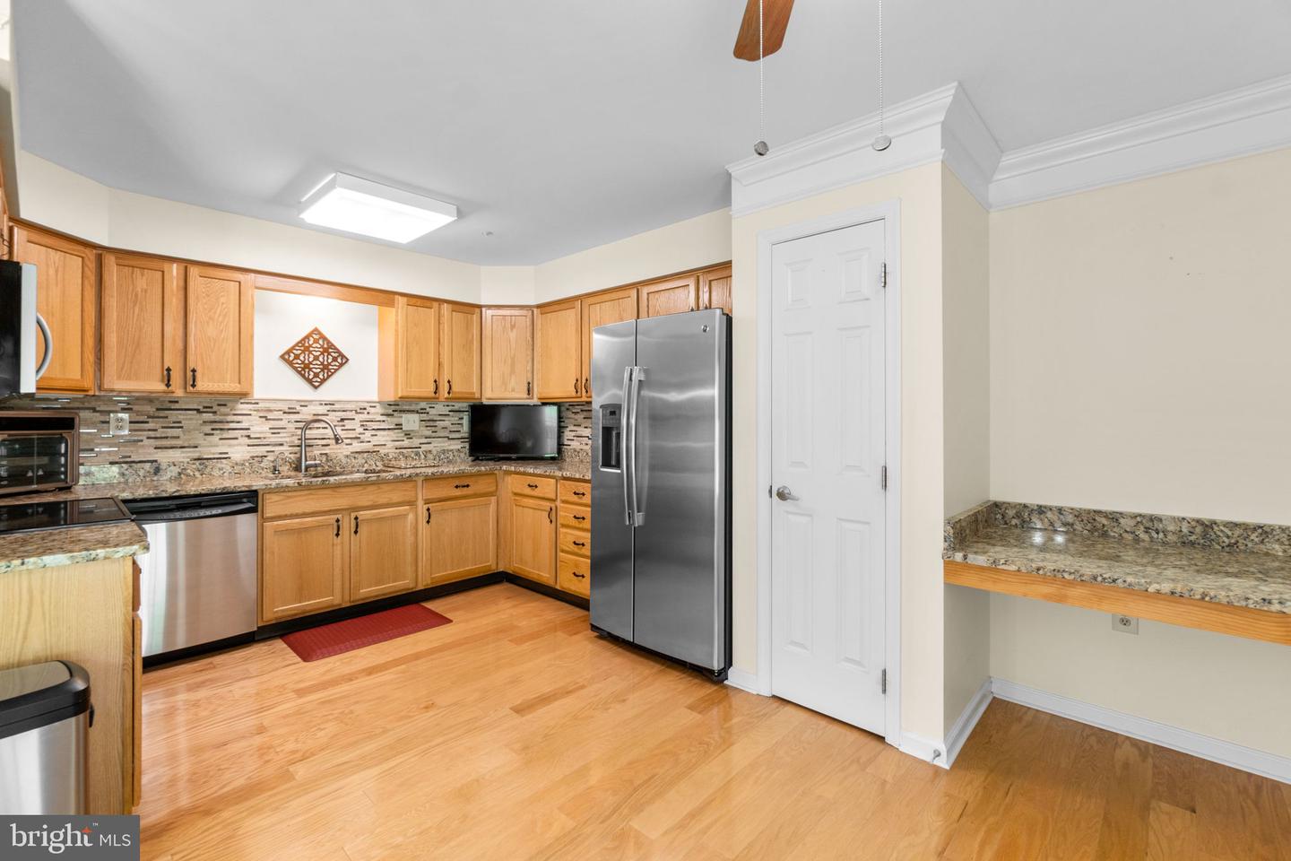 1232 Fairway Dr