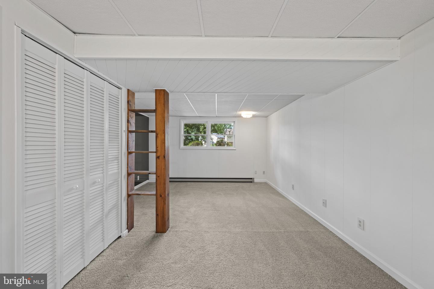 1954 Gardenia St