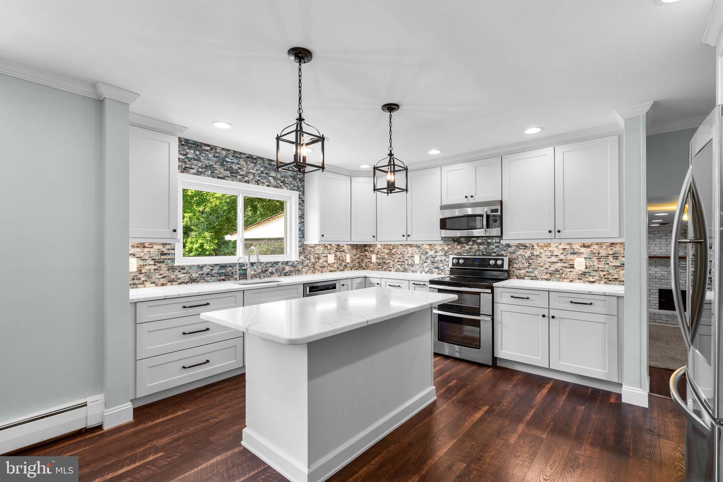 7306 Kitchens Dr