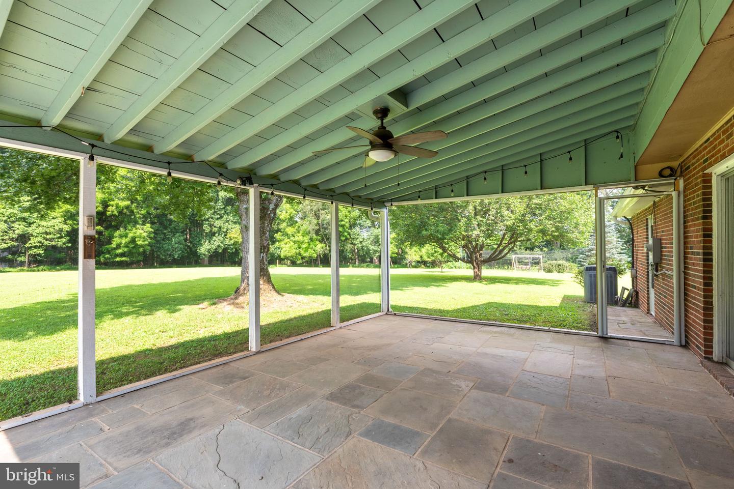7306 Kitchens Dr