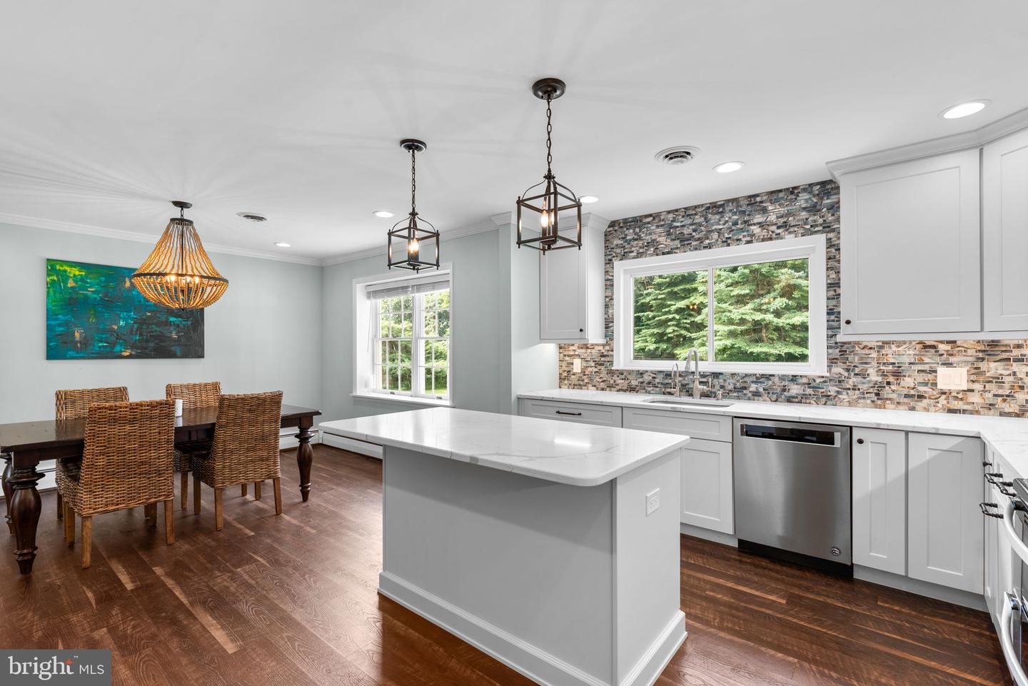 7306 Kitchens Dr