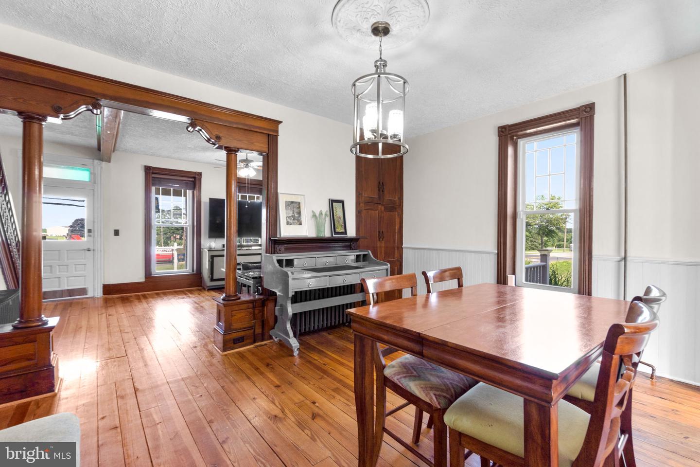 2420 Hanover Pike