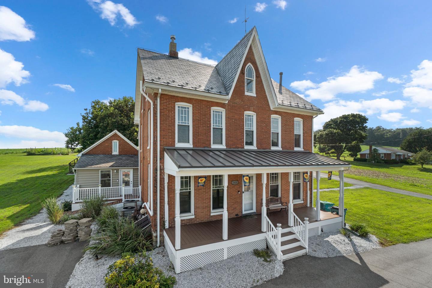 2420 Hanover Pike