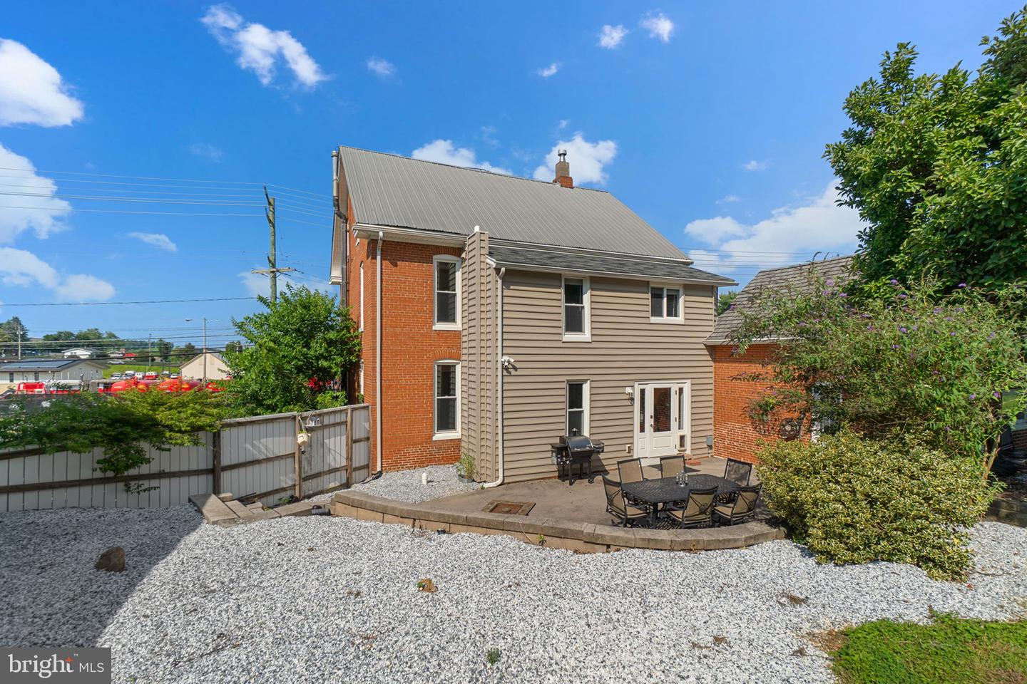 2420 Hanover Pike