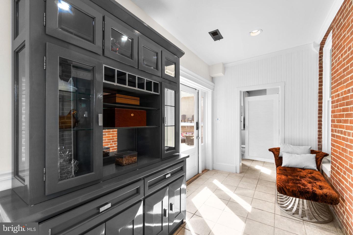 2420 Hanover Pike