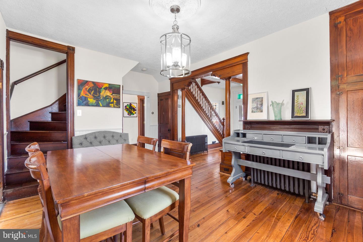 2420 Hanover Pike