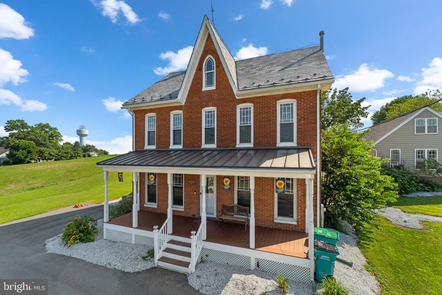 2420 Hanover Pike