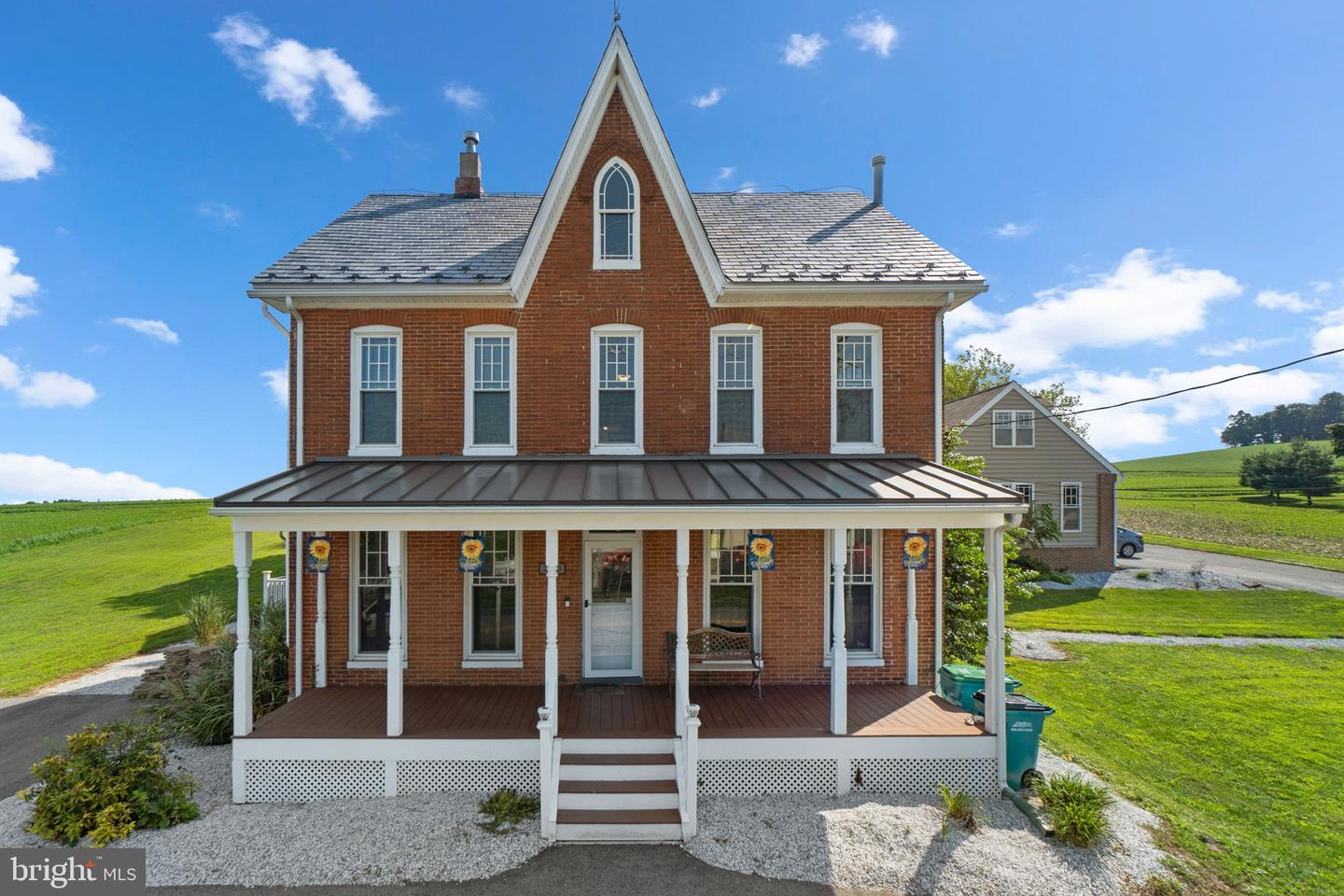 2420 Hanover Pike