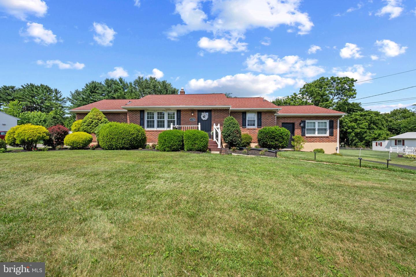 1724 Deer Park Rd