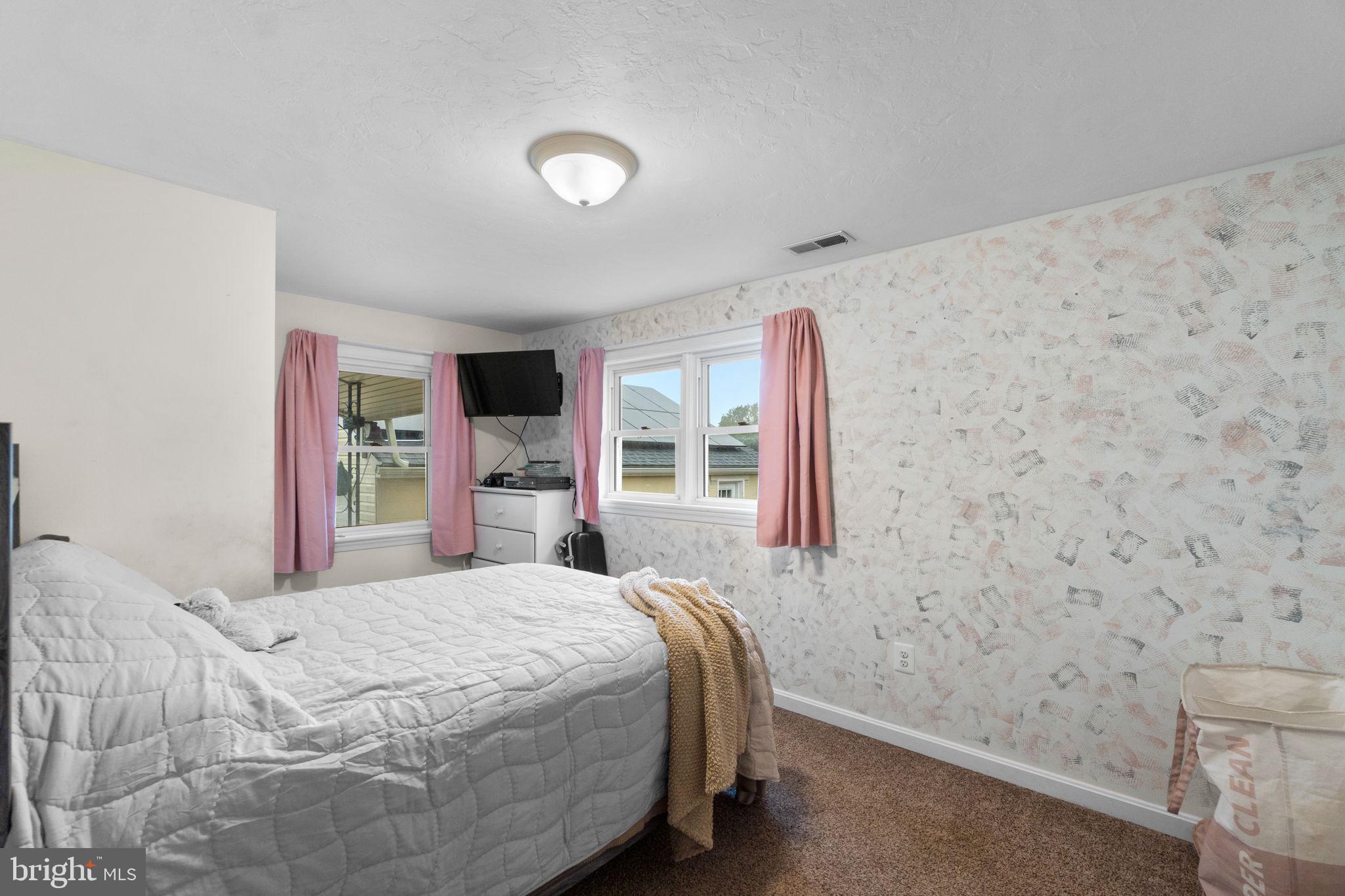 1272 CHERRYTOWN ROAD