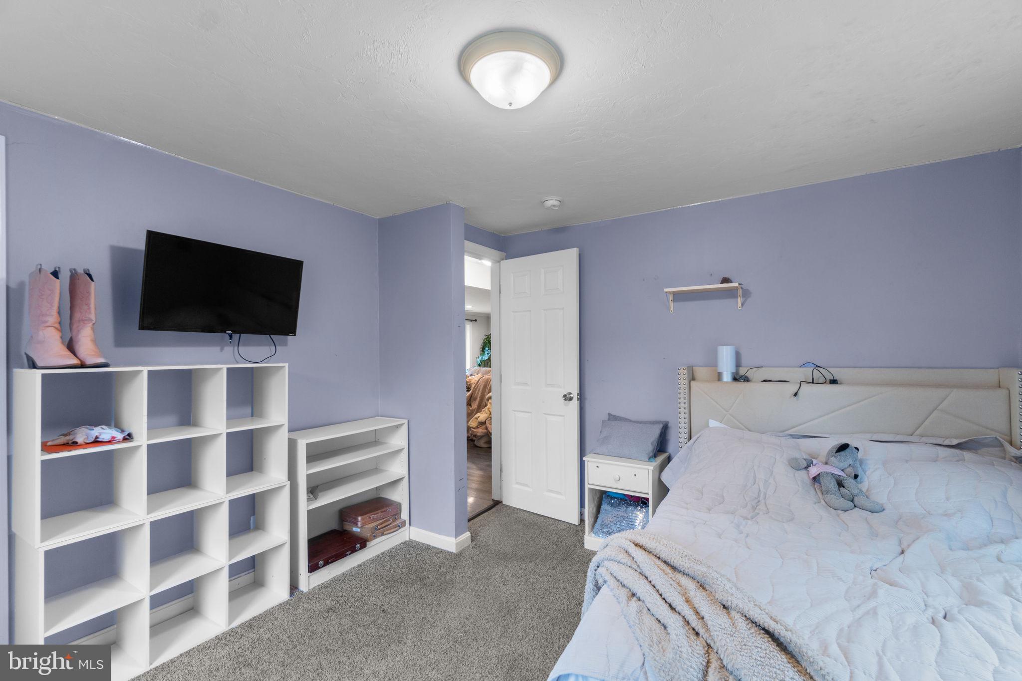 1272 CHERRYTOWN ROAD