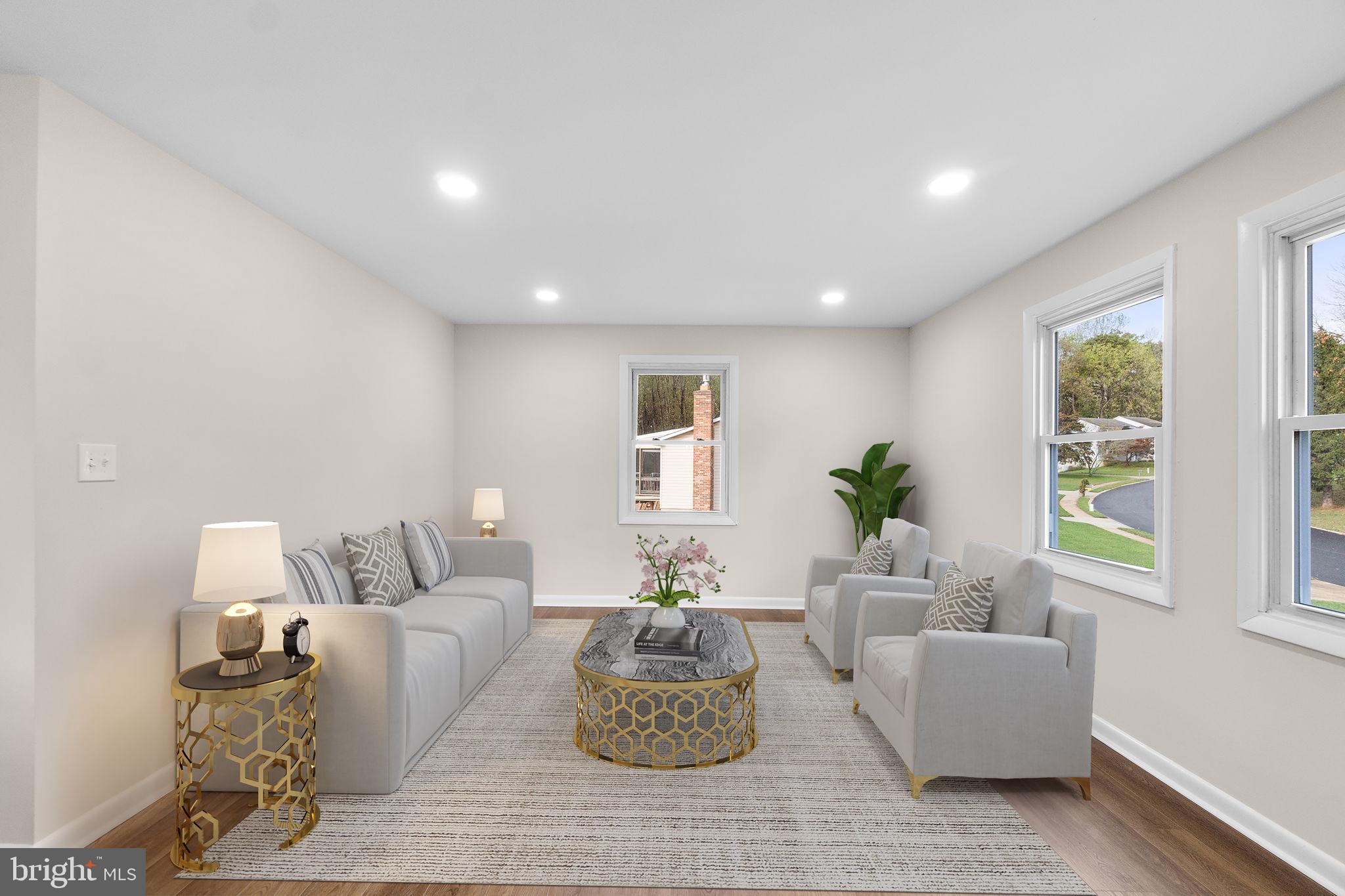 1915 GARDENIA STREET