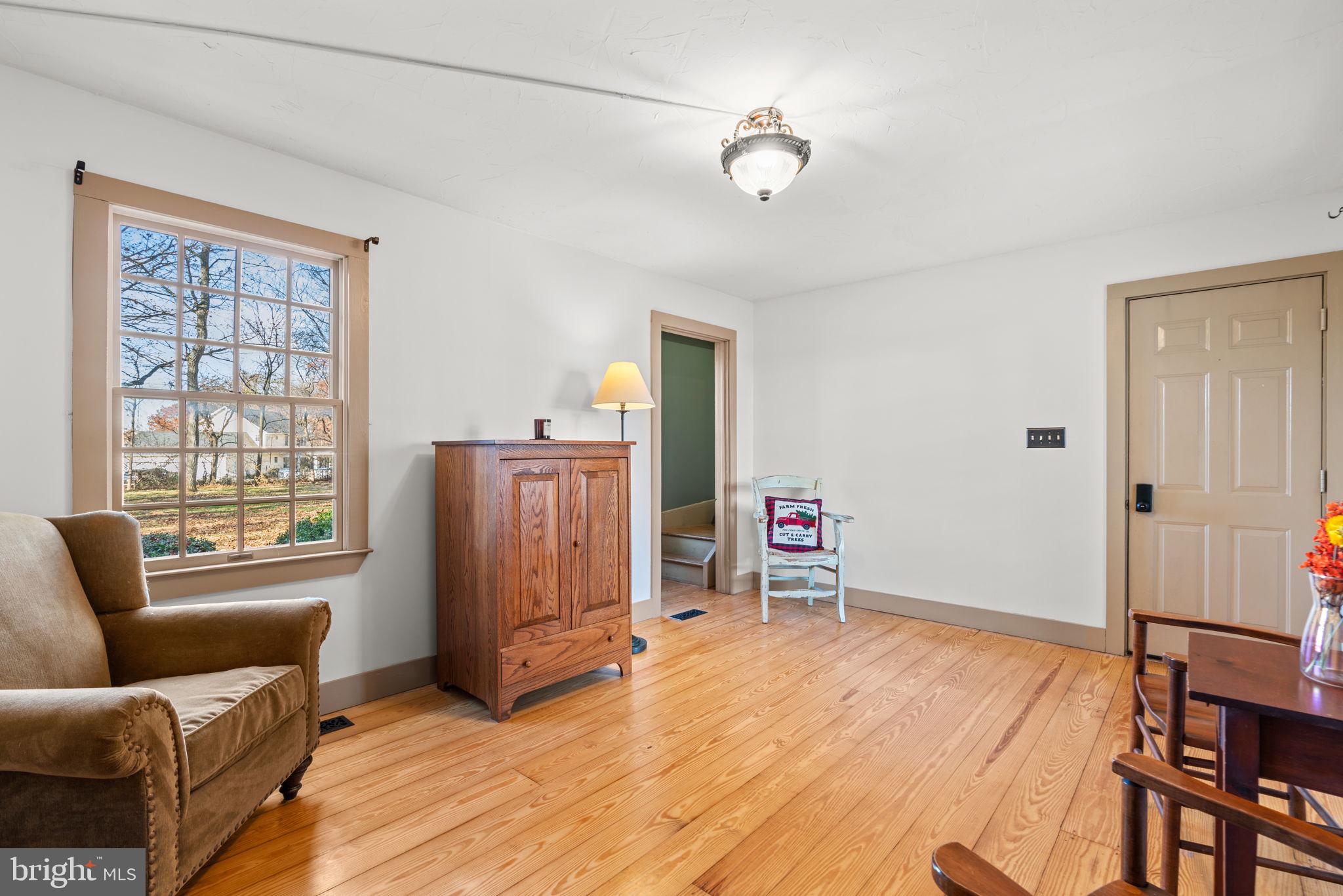 2472 FAIRWAY OAKS COURT