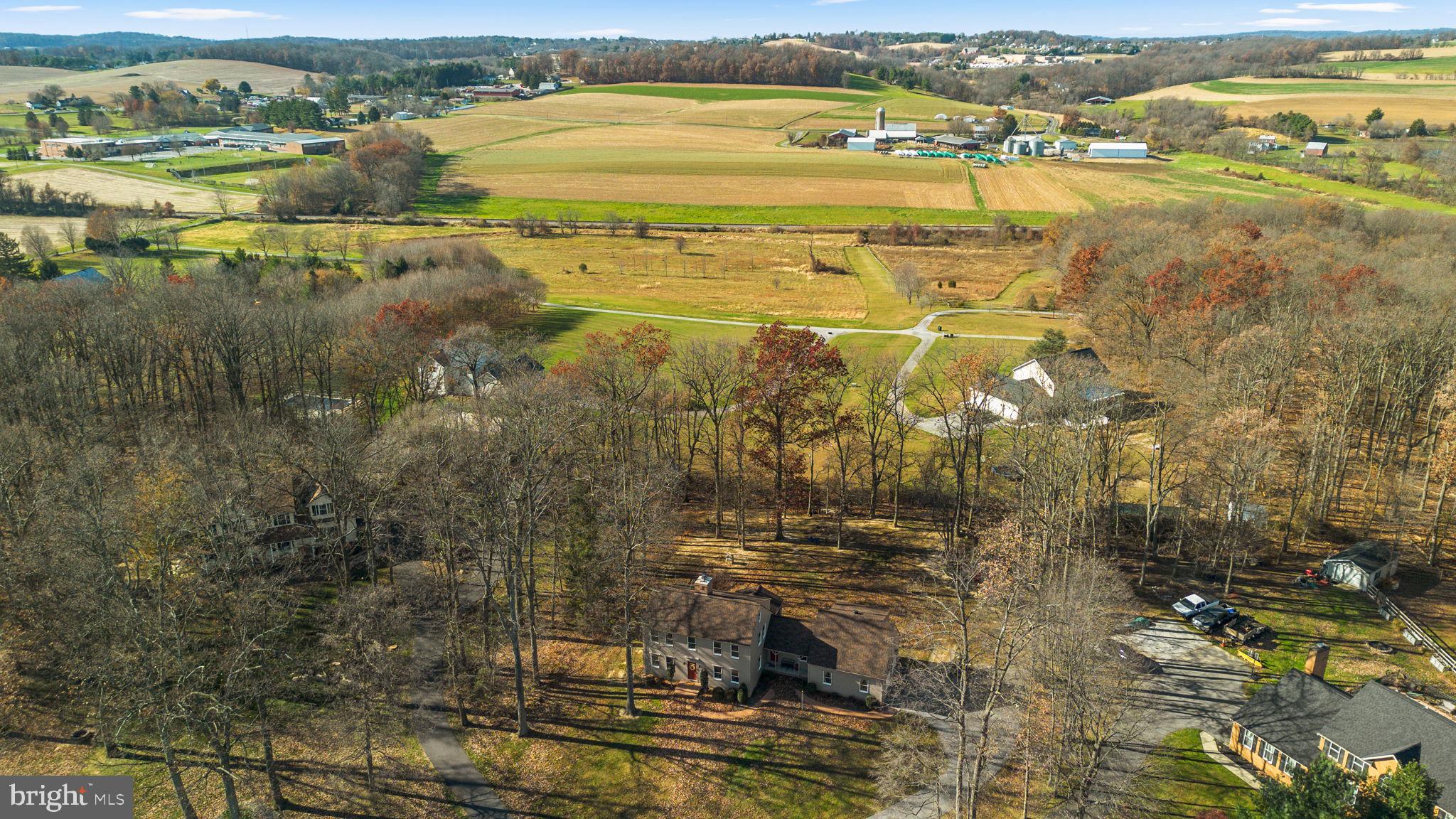 2472 FAIRWAY OAKS COURT